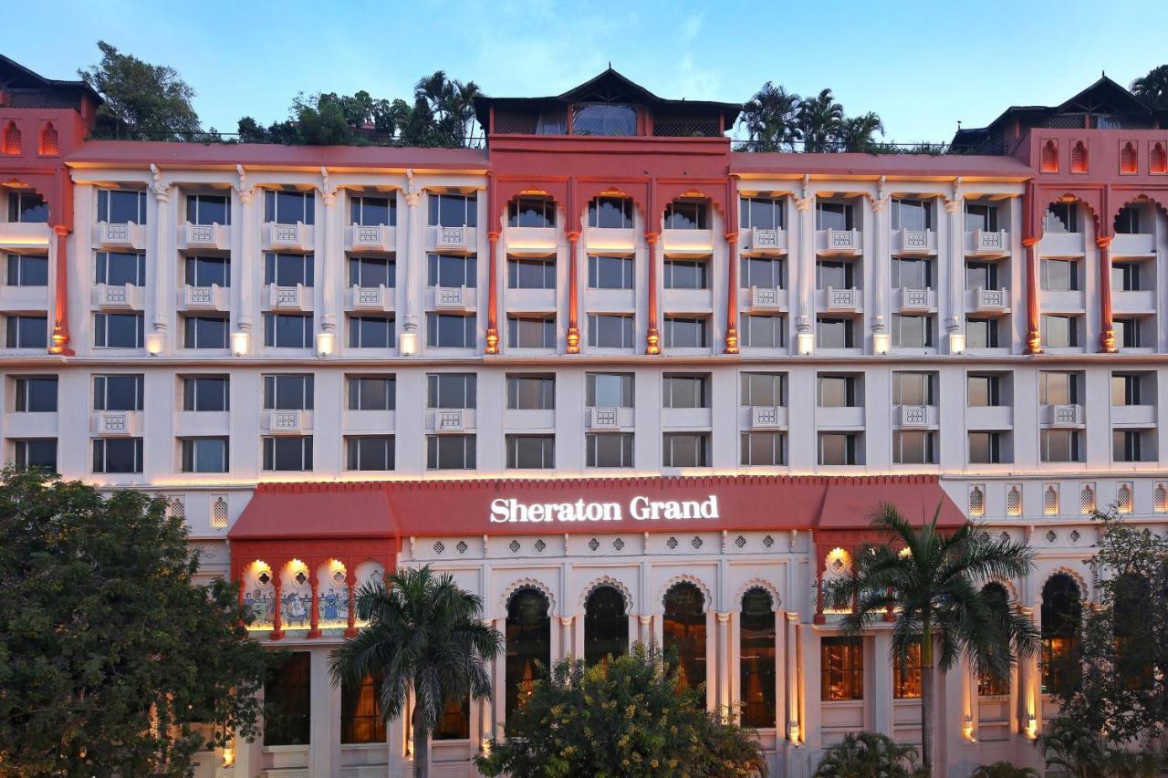 Sheraton Grand Pune Bund Garden Hotel Bagian luar foto